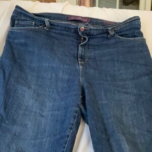 Gloria Vanderbilt Classic Blue Straight Leg Jeans Amanda Style 14 Short